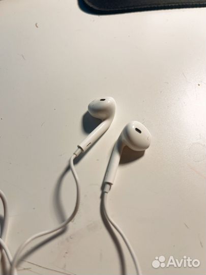 Наушники earpods