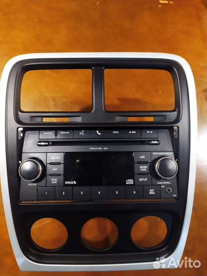 Магнитола Dodge Calider