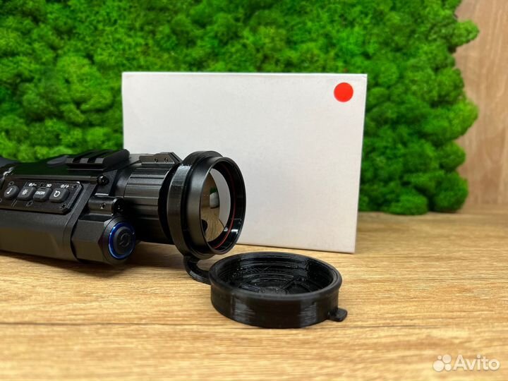 Наглазник\крышка и кронштейн Pard