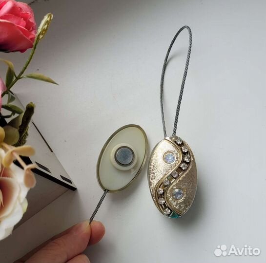 Подхваты для штор на магнитах