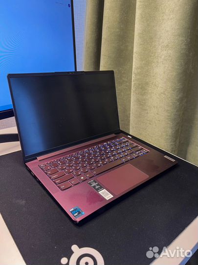 Lenovo yoga slim 7