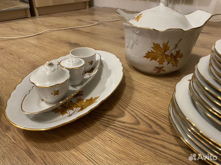 Обеденный сервиз «Клен» Дулево 33 предмета