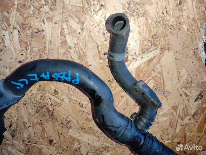 Патрубок системы охлаждения Volkswagen Passat Cc