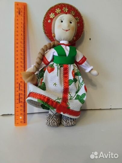 Интерьерная кукла в русском народном стиле