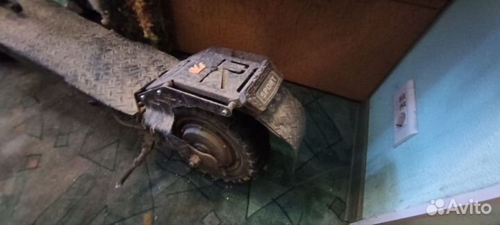 Самокат взрослый электрический бу