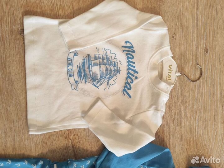 Новый Костюм тройка 6-12 мес