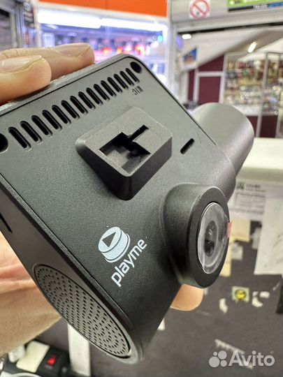 Видеорегистратор с двумя камерами