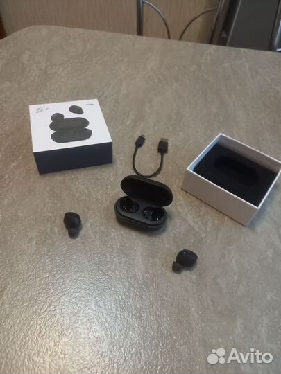 Беспроводные наушники