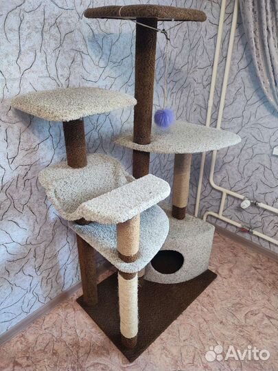 Домик для кошки с когтеточкой