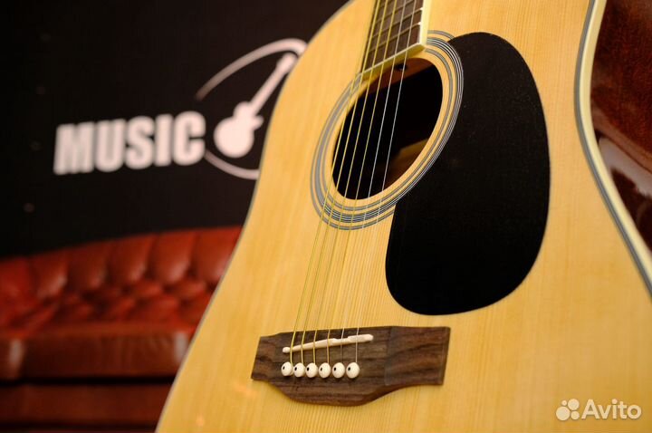 Акустическая гитара (комплект)