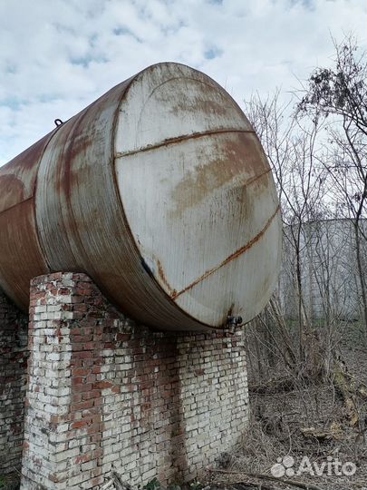 Цистерны резервуары бу