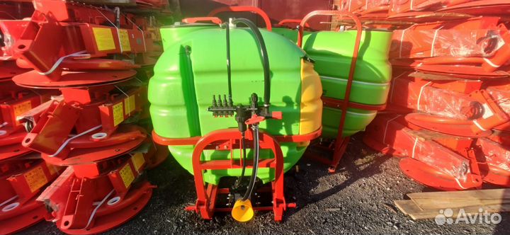 Опрыскиватель Lisicki P035, 2022