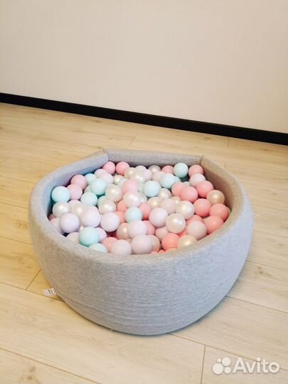 Мягкий бассейн с шариками, для деток