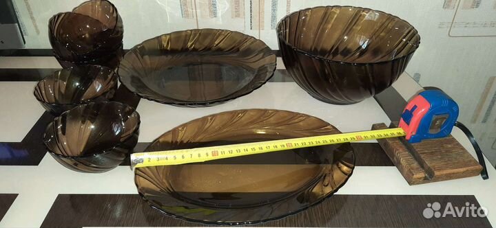 Набор столовой посуды. Коричневое стекло.Франция