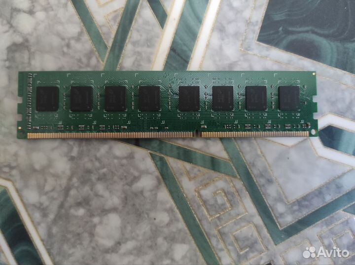 Оперативная память 8GB DDR3 ECC REG Micron