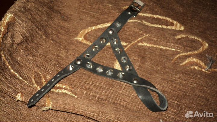 Браслет кожанный неформальный