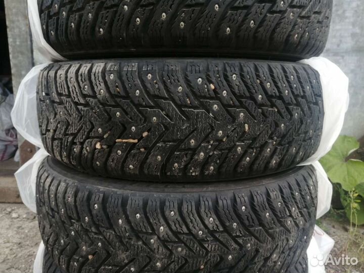 Nokian Tyres Hakkapeliitta 8 185/65 R15