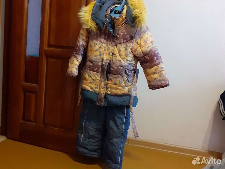 Зимний костюм на девочку