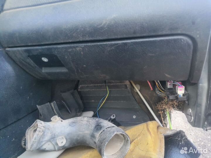 Бардачок ауди 100 с4 audi 100 c4