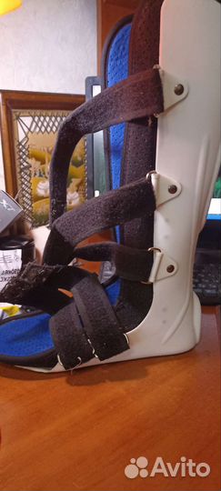 Ортез на левый голеностопный сустав жесткий