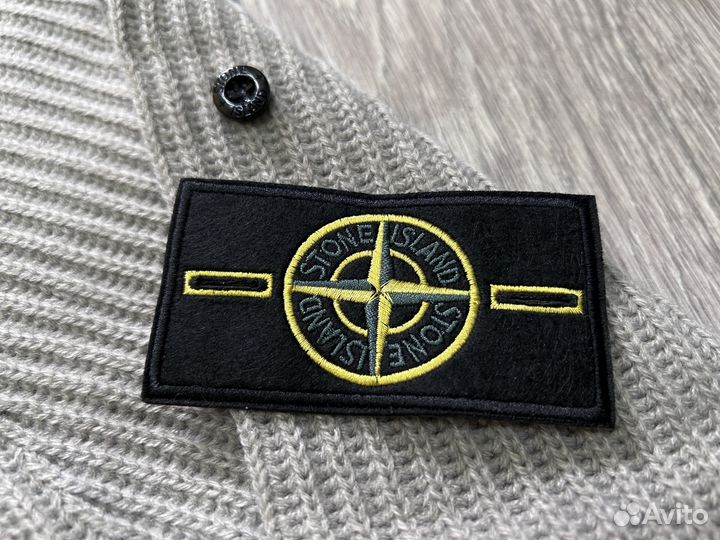 Свитер Stone Island