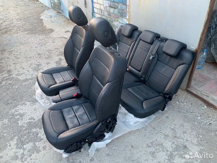 Продаю салон Mercedes