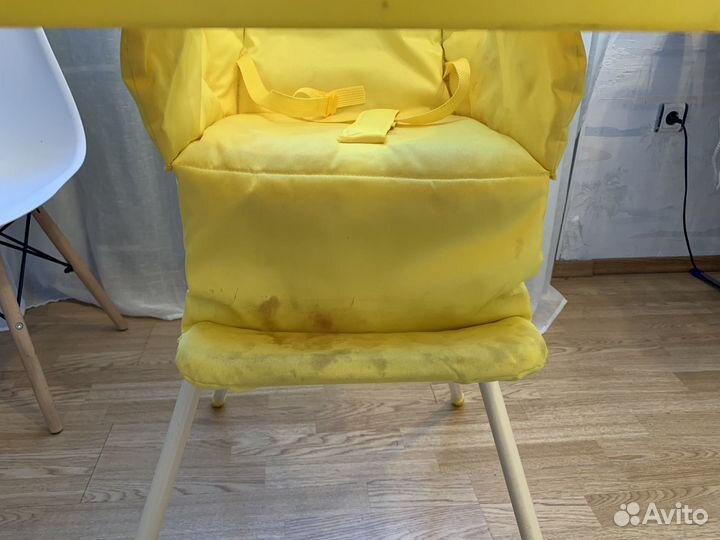 Детский стульчик для кормления