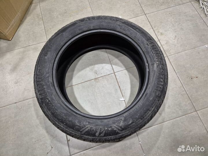 Bridgestone Alenza 001 235/55 R19 101V