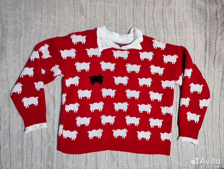 Свитер женский