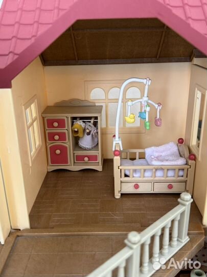 Sylvanian Families большой дом со светом и мебелью