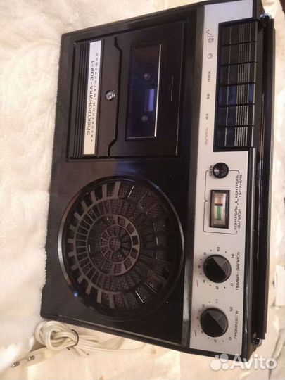 Магнитофон кассетный электроника 302-1