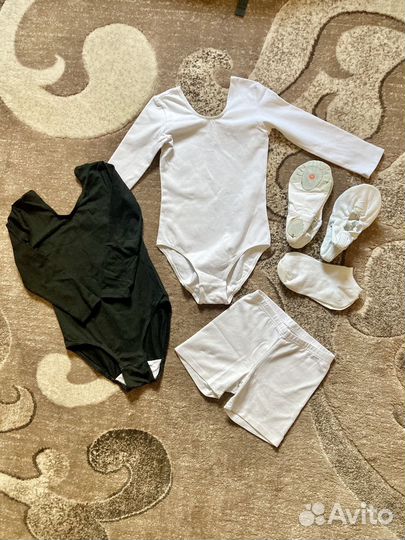 Купальники гимнастические 128, шорты, чешки