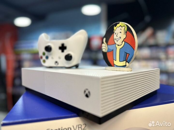 Xbox One S 500GB (Б/У)