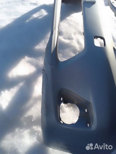 Бампер передний toyota corolla 150 б/у