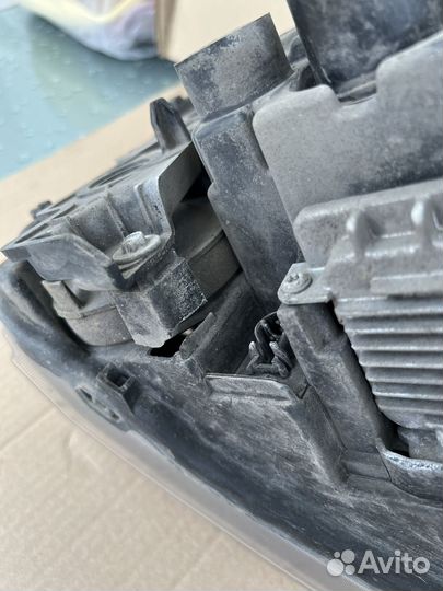 Фара левая Land rover discovery 4