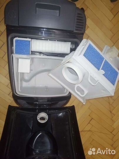 Пылесос Thomas tristan aqua stealth