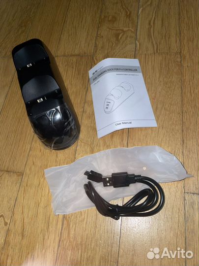 Зарядная станция dobe для 2-х геймпадов ps4