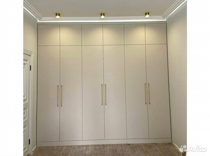 Шкаф навесной