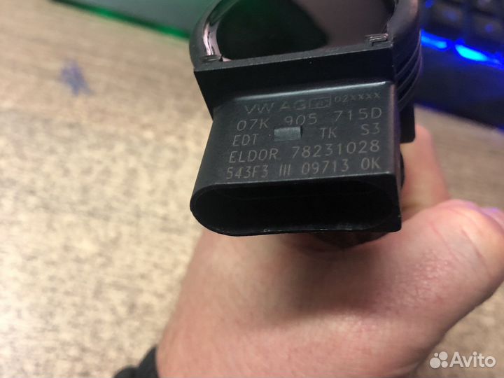 Катушка зажигания VAG 07K905715D