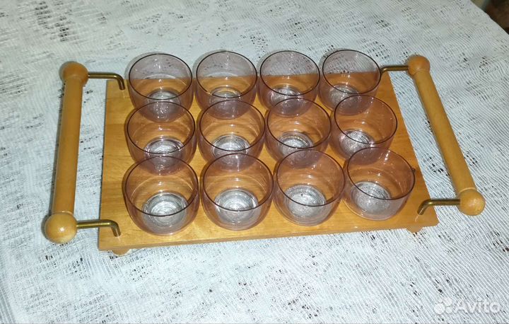Стопки 12 шт. из марганц-го стекла СССР на подносе