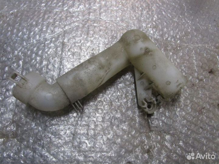 Горловина бачка омывателя Ford Mondeo IV 2007-2015