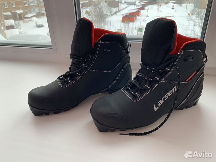 Ботинки лыжные larsen