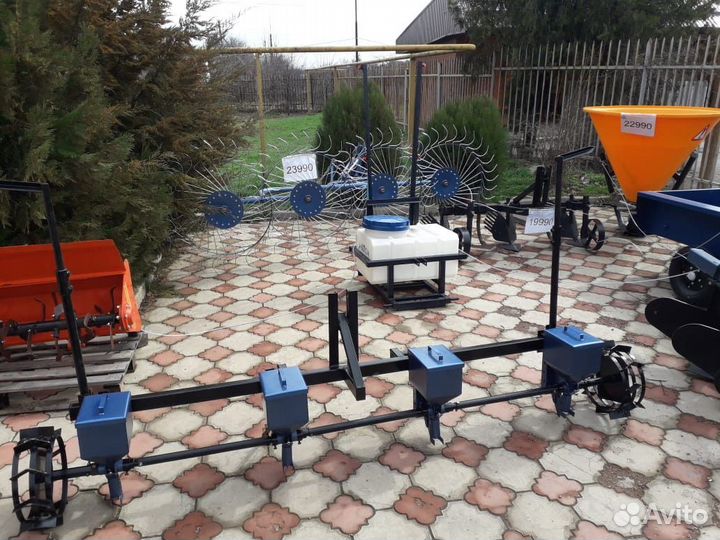 Сеялка Фермер Техника СТВ-4, 2023