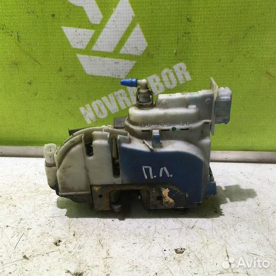 Замок двери передней левой Фольксваген Поло