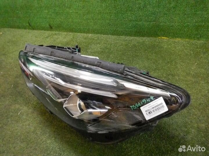 Фара левая Mercedes-Benz B-Class