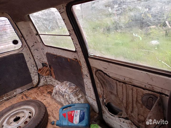 Toyota Lite Ace 1.8 AT, 2000, битый, 110 000 км