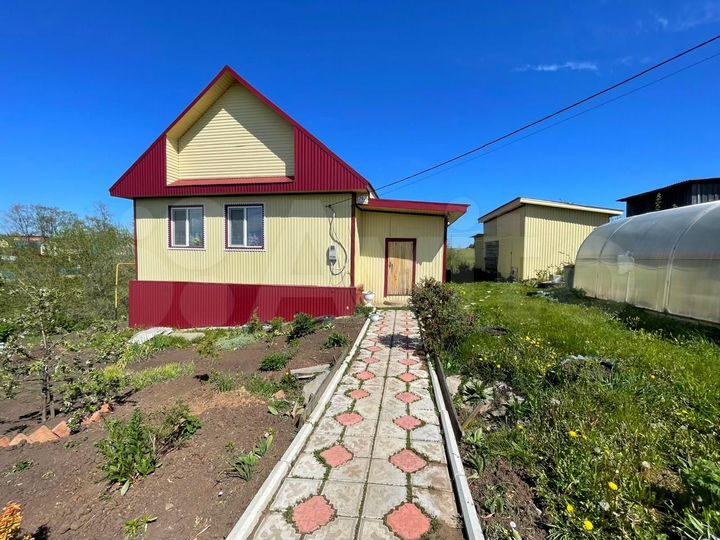 Дом 94,3 м² на участке 11,6 сот.