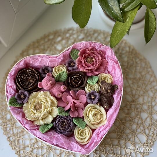 Букет из шоколадных цветов