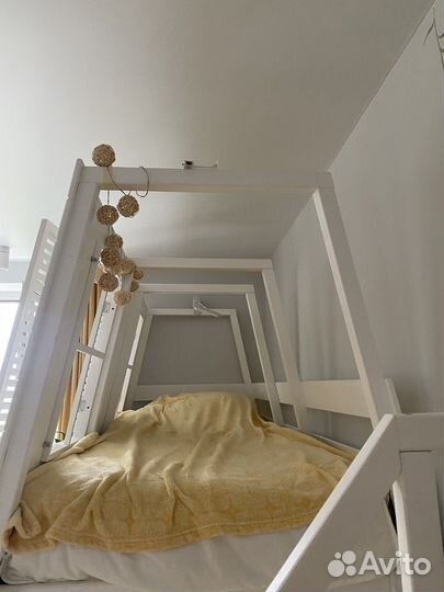 Бронь Кровать домик BukWood