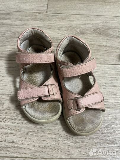 Босоножки для девочки